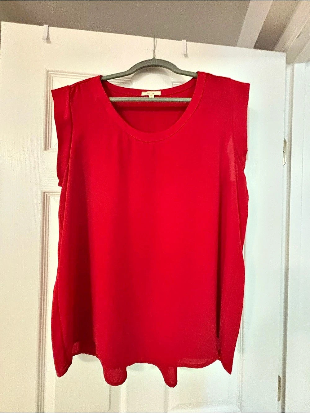 Pleione Red Pleated Blouse Size Large